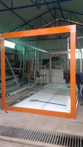 Strukturen und Containern