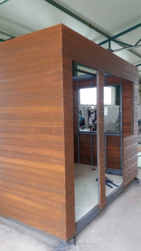 Container Bungalow production
