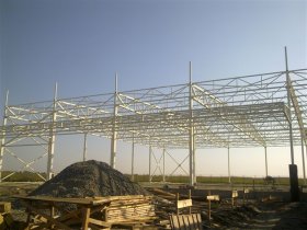 Structures & containers
