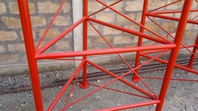 Structures & containers