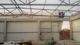 Structures & containers