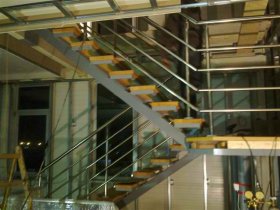 Railings, stairs, gates Inox