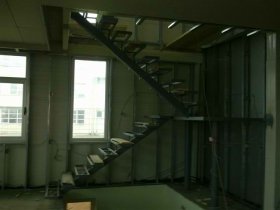 Railings, stairs, gates Inox